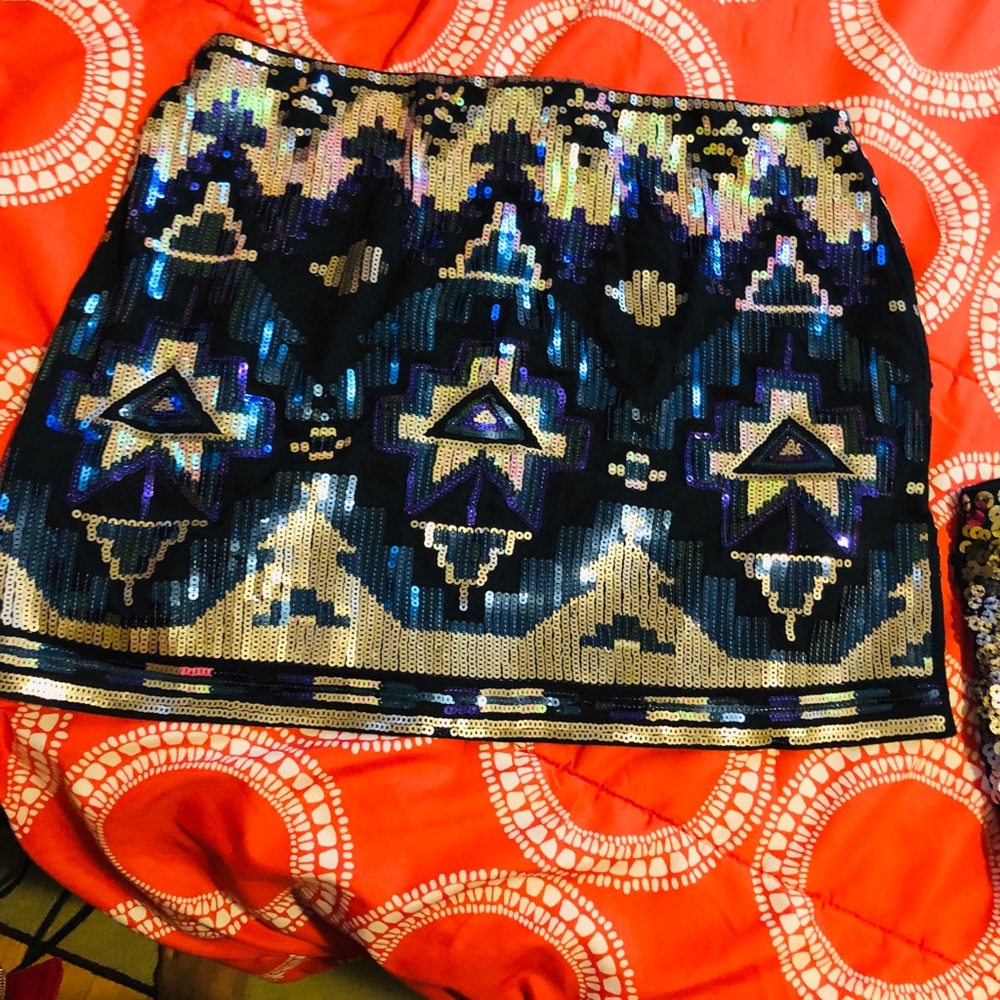 Express Sequence skirt